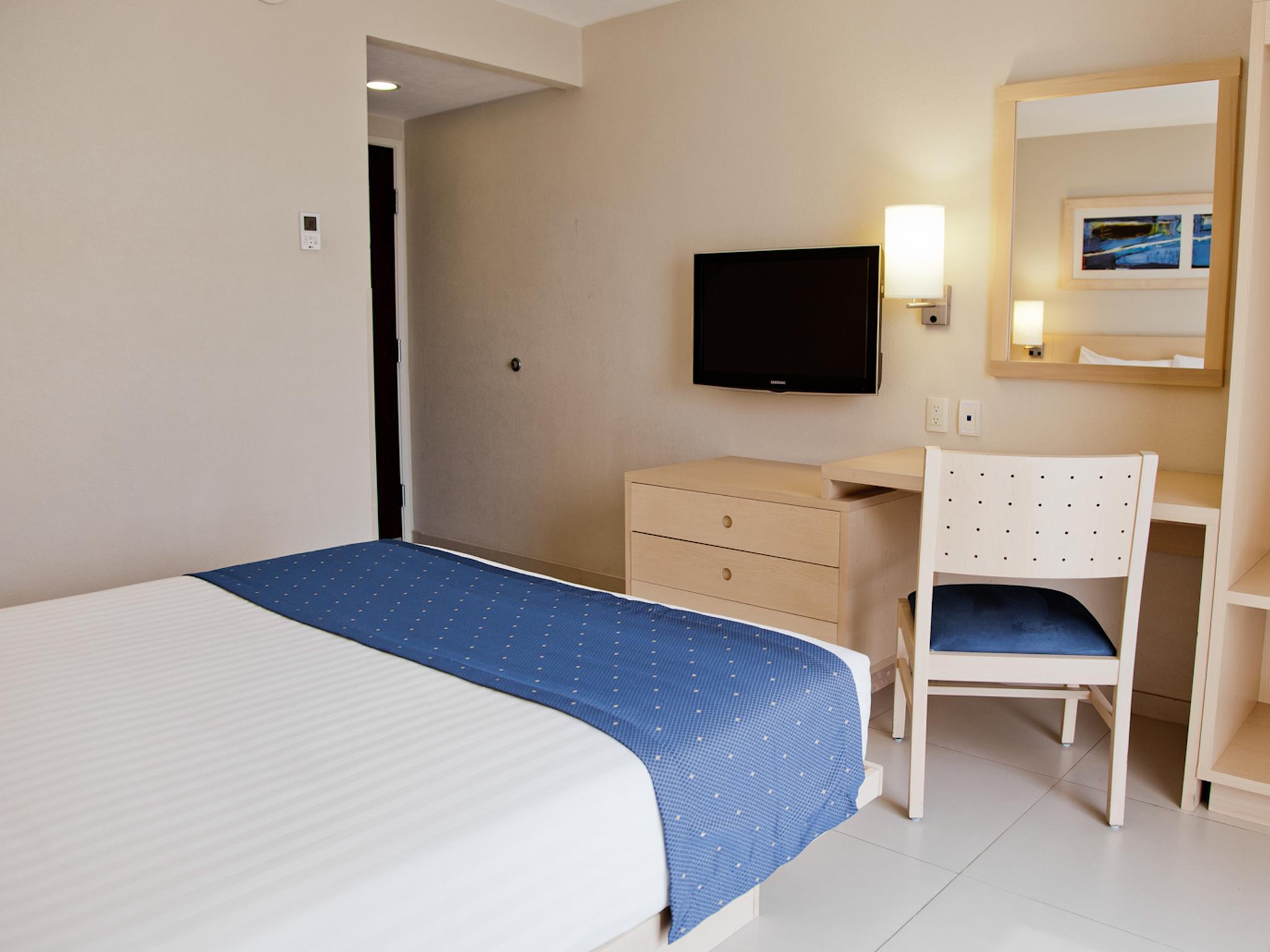 City Express Junior By Marriott Villahermosa Eksteriør billede