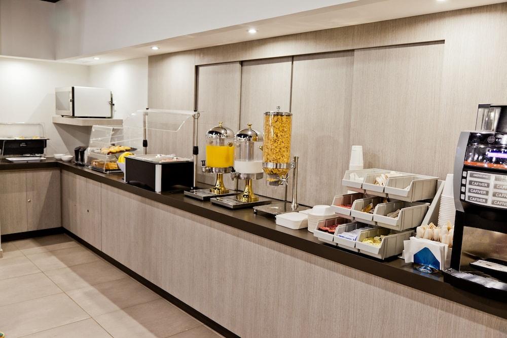City Express Junior By Marriott Villahermosa Eksteriør billede