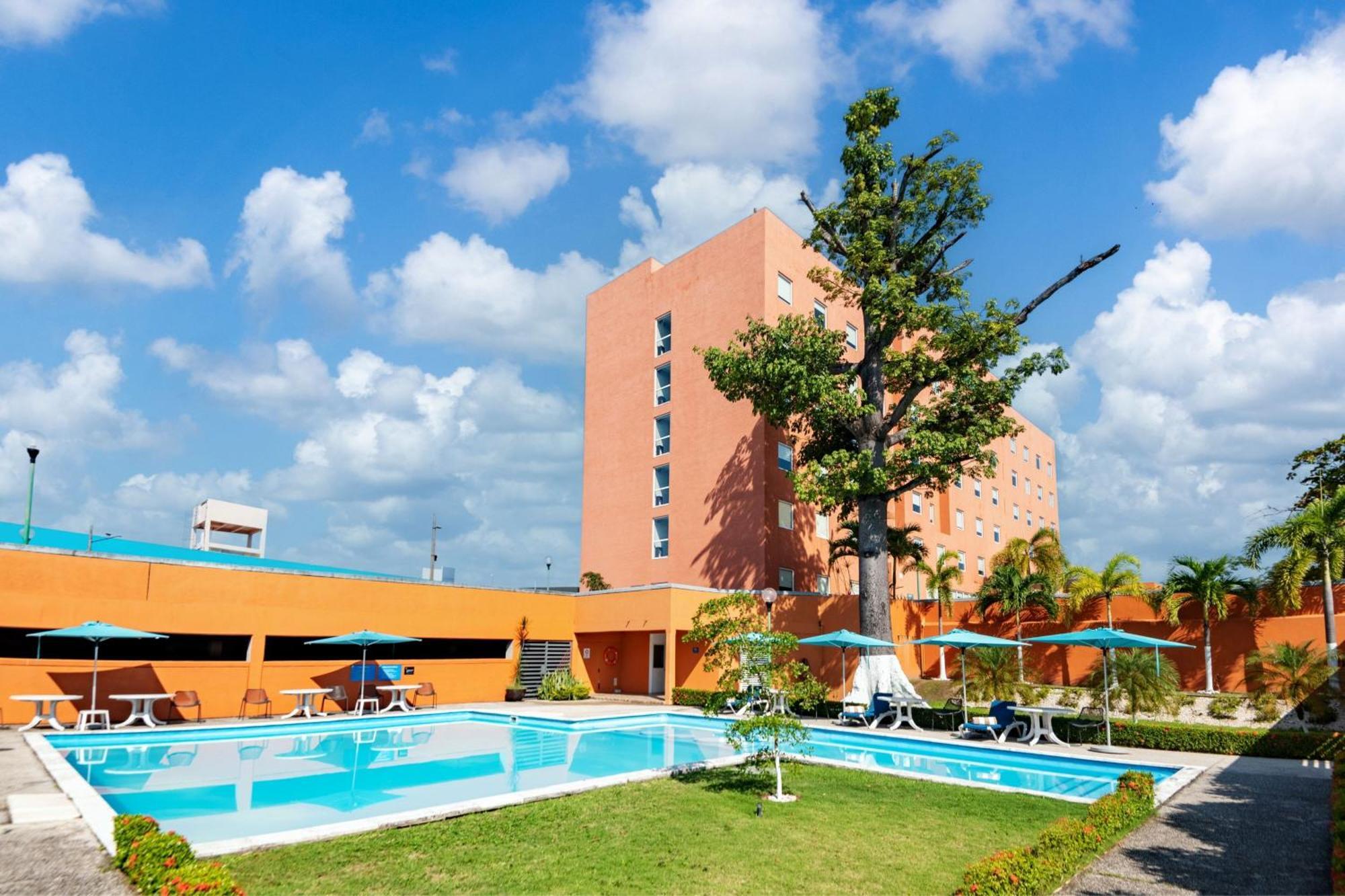 City Express Junior By Marriott Villahermosa Eksteriør billede