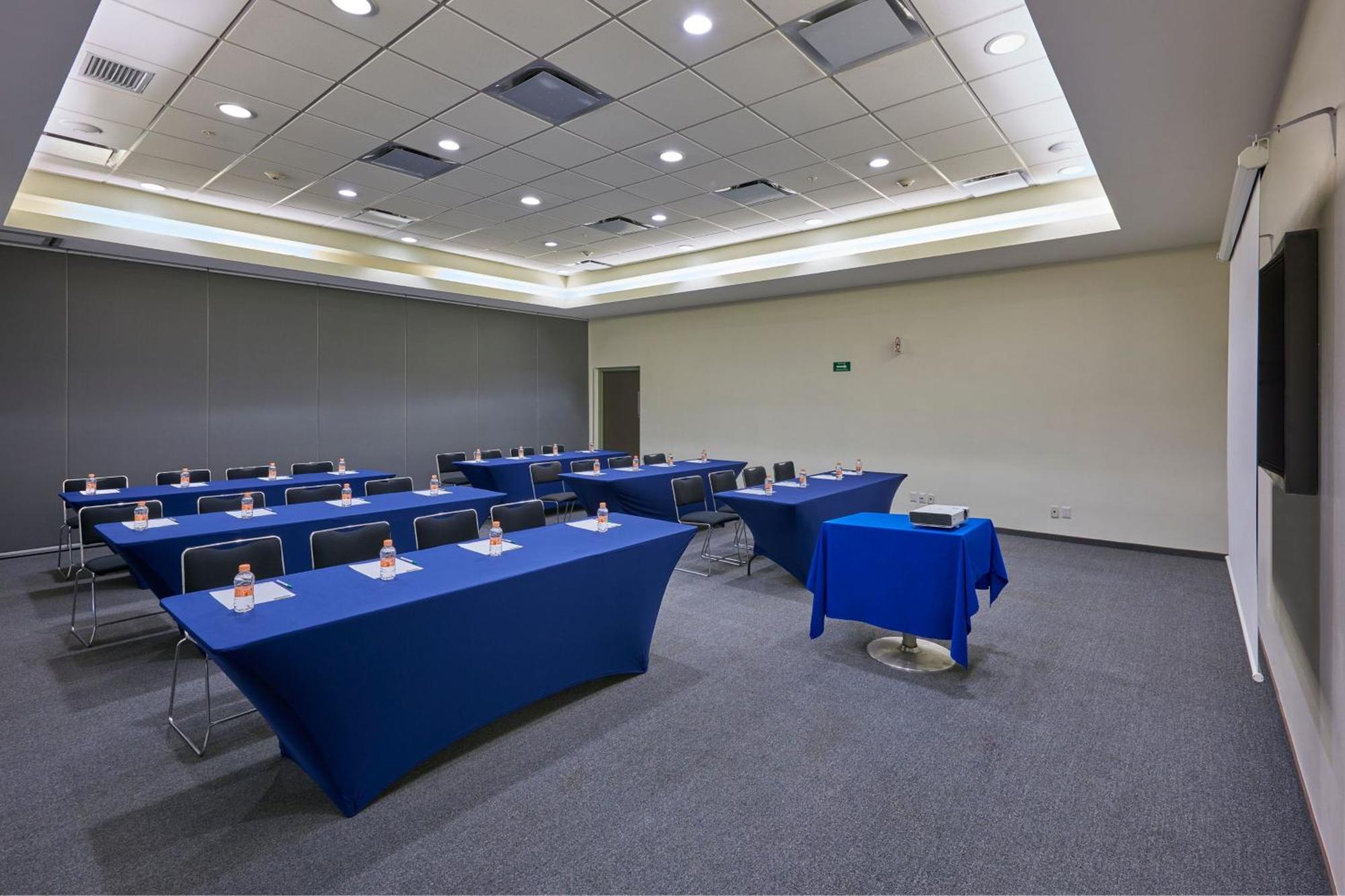 City Express Junior By Marriott Villahermosa Eksteriør billede