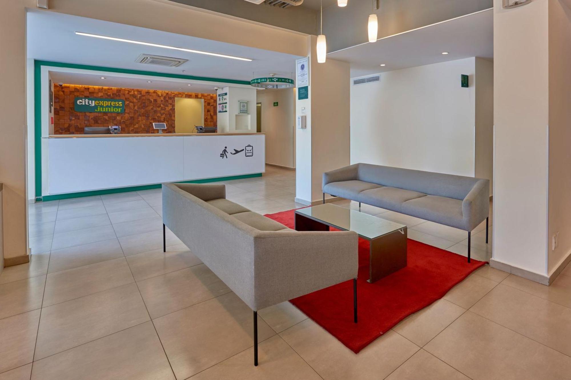 City Express Junior By Marriott Villahermosa Eksteriør billede