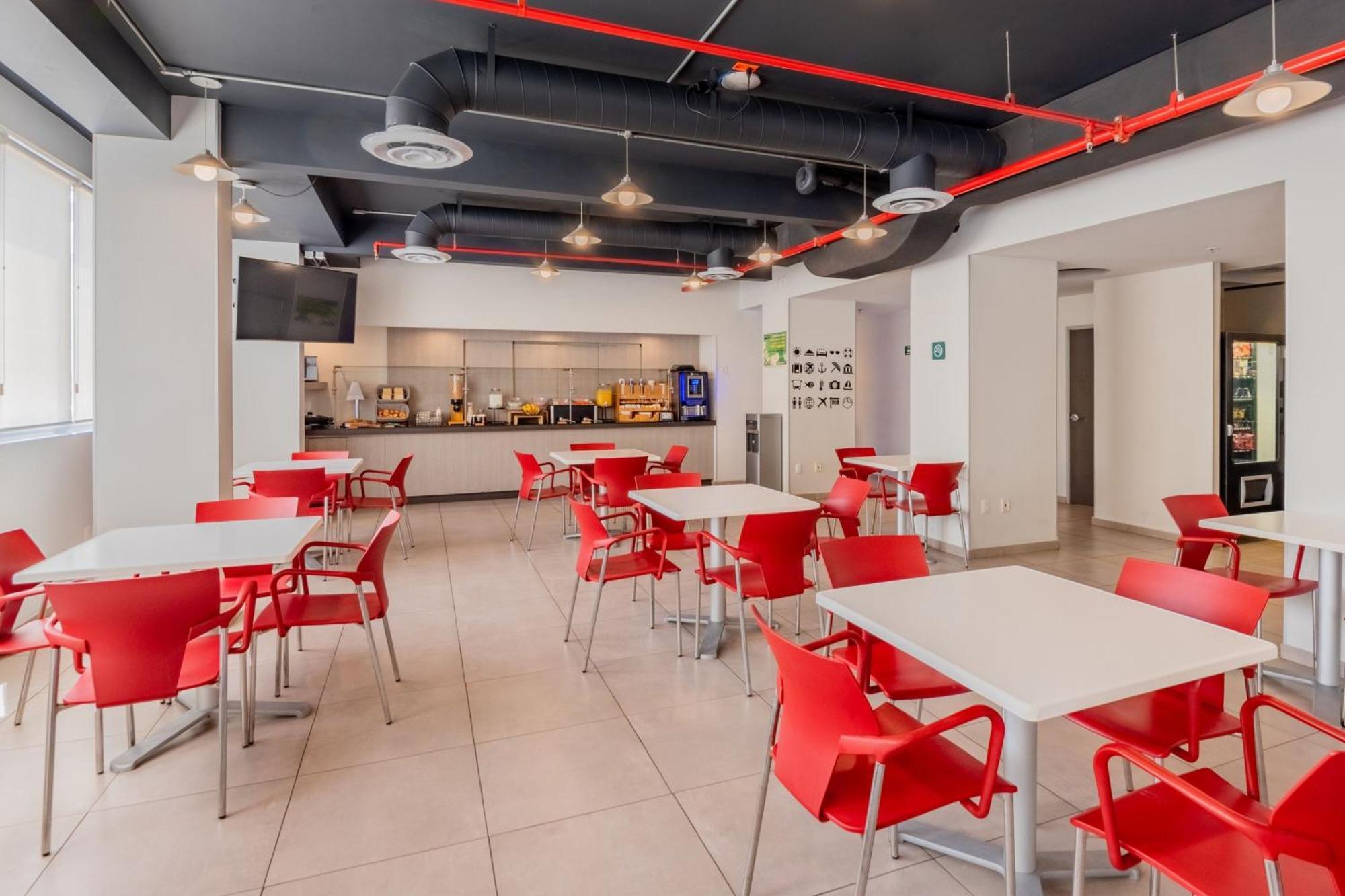 City Express Junior By Marriott Villahermosa Eksteriør billede