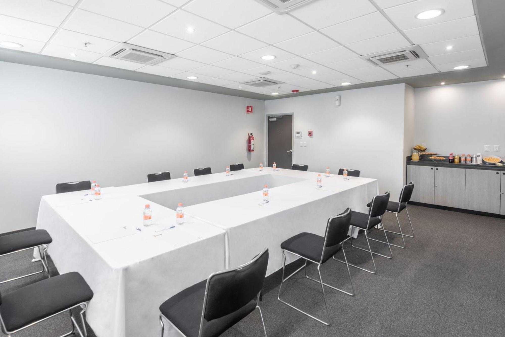 City Express Junior By Marriott Villahermosa Eksteriør billede